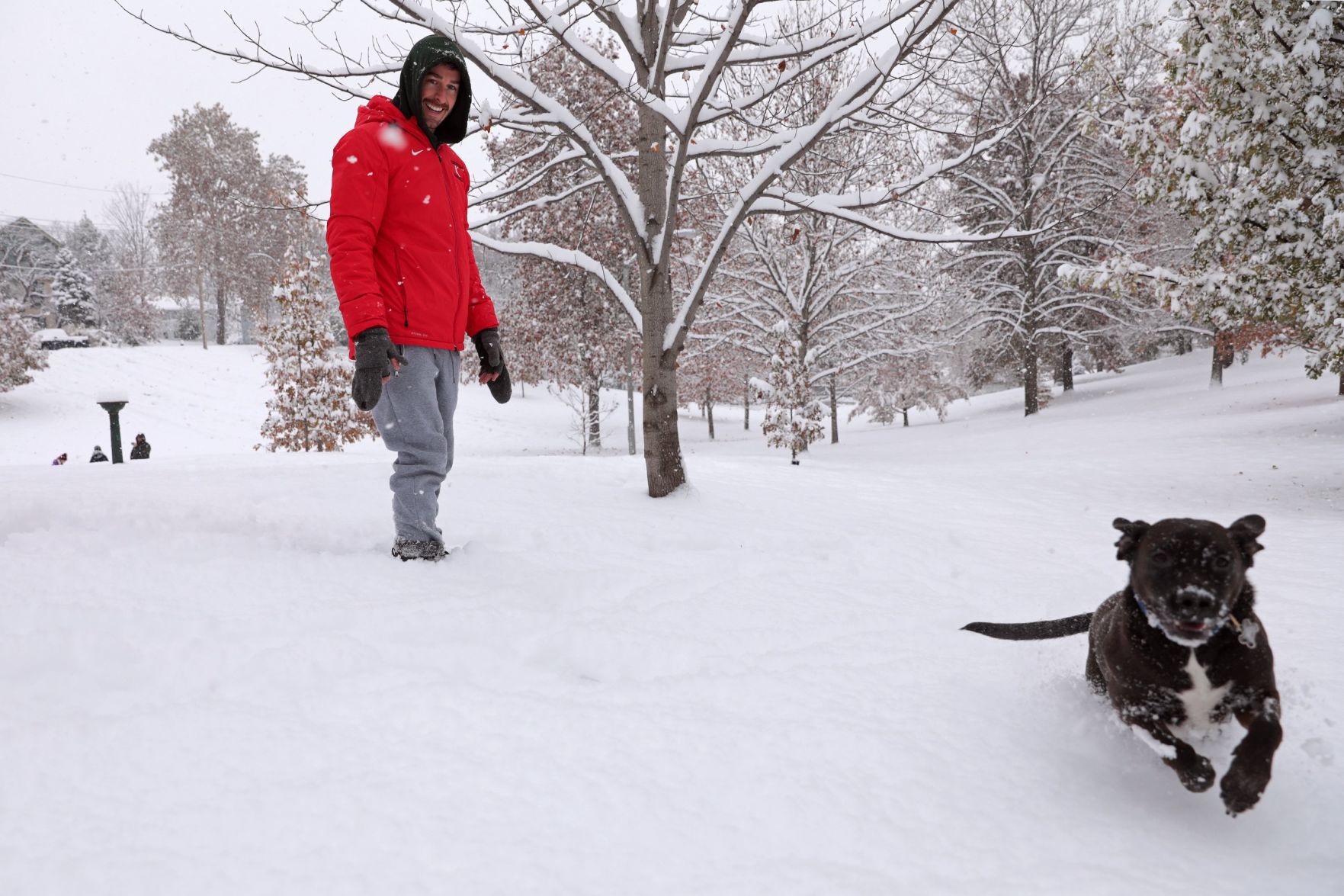 St. Louis gets several inches of snow